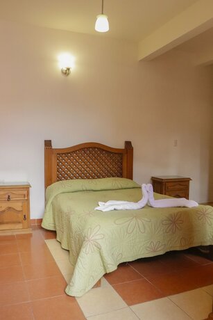 Imagen de la habitación del Hotel Mes&oacute;n de los &Aacute;ngeles. Foto 18