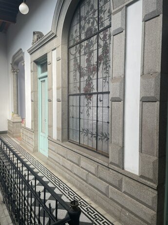 Imagen de la habitación del Hotel Mes&oacute;n del Obispado. Foto 11