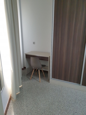Imagen de la habitación del Hotel Mes&oacute;n-Hostal La Caba&ntilde;a. Foto 9