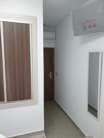 Imagen de la habitación del Hotel Mes&oacute;n-Hostal La Caba&ntilde;a. Foto 12