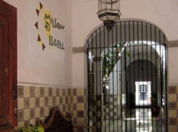 Imagen de los exteriores del Hotel Meson De Isabel, Santiago de Queretaro. Foto 3
