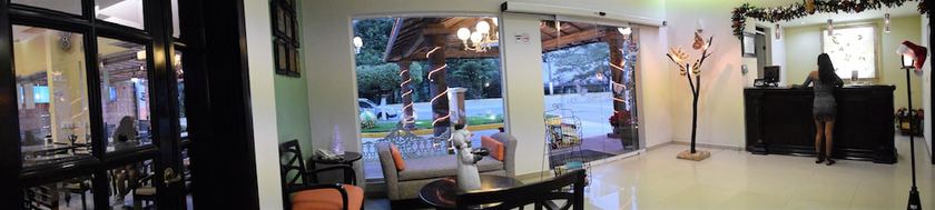 Imagen de los interiores del Hotel Meson De La Rivera. Foto 14