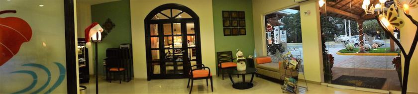 Imagen de los interiores del Hotel Meson De La Rivera. Foto 15