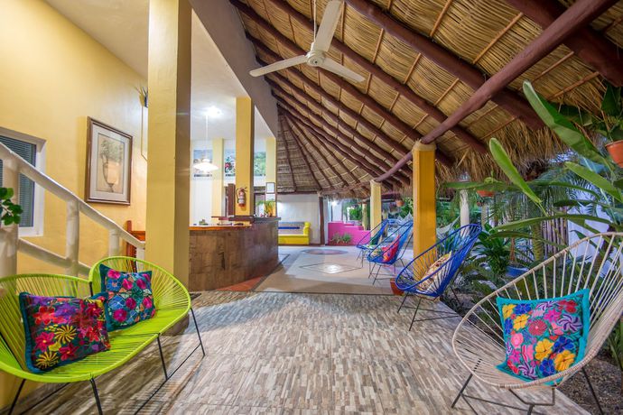 Imagen de los interiores del Hotel Meson De Mita. Foto 10