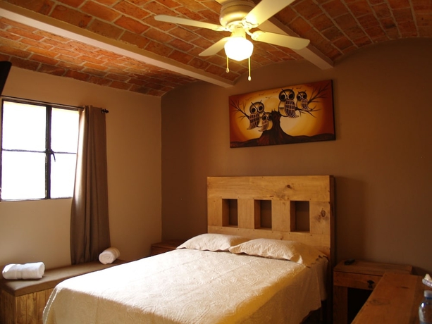 Imagen de la habitación del Hotel Meson Del Conde. Foto 19