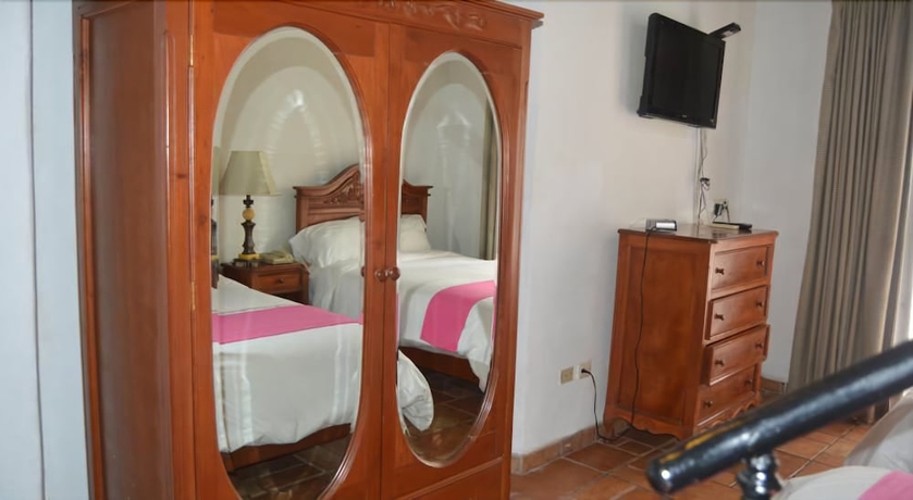 Imagen de la habitación del Hotel Meson Del Mar. Foto 4