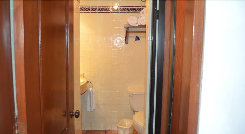 Imagen de la habitación del Hotel Meson Del Mar. Foto 6