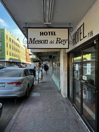 Imagen general del Hotel Meson Del Rey. Foto 5