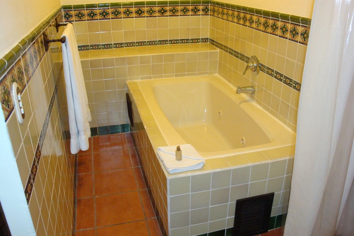 Imagen de la habitación del Hotel Meson Del Valle. Foto 9