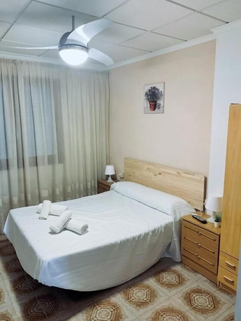 Imagen de la habitación del Hotel Meson El Kubano B and B. Foto 8
