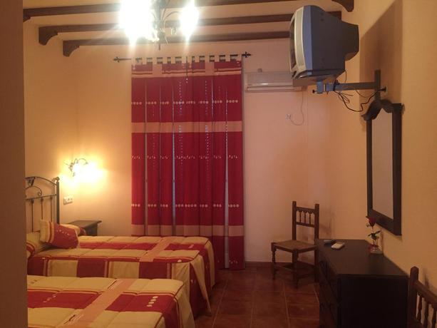 Imagen general del Hotel Meson Fuente del Pino. Foto 2