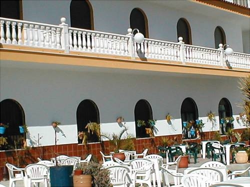 Imagen general del Hotel Meson Fuente del Pino. Foto 8