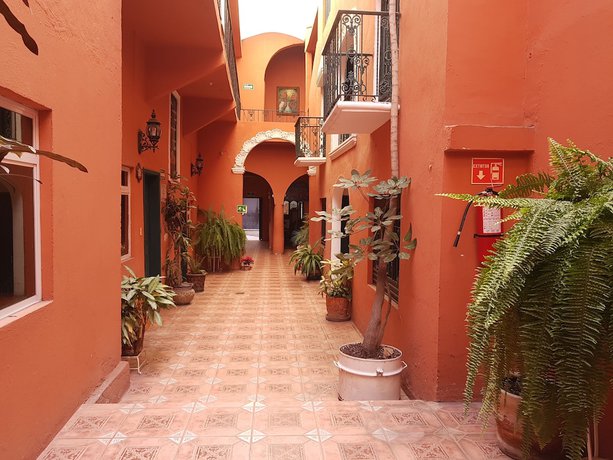 Imagen general del Hotel Meson Matamoros. Foto 1