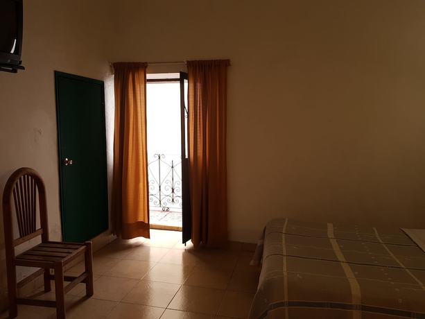 Imagen de la habitación del Hotel Meson Matamoros. Foto 5