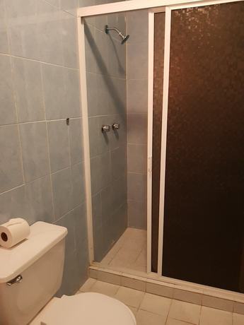 Imagen de la habitación del Hotel Meson Matamoros. Foto 7