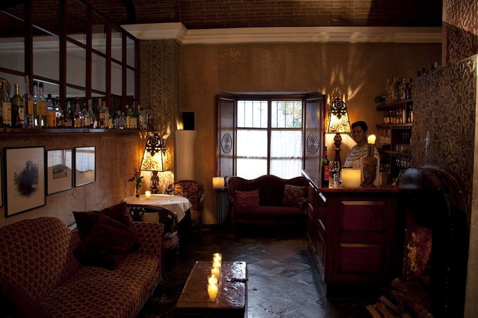 Imagen de los interiores del Hotel Meson Panza Verde. Foto 14