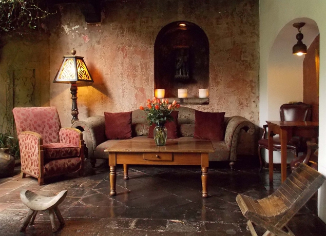 Imagen de los interiores del Hotel Meson Panza Verde. Foto 16