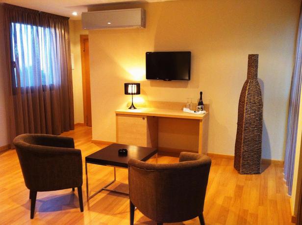 Imagen de la habitación del Hotel Meson de Erosa. Foto 6