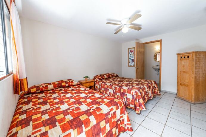 Imagen de la habitación del Hotel Meson de Isabel, Santiago de Queretaro. Foto 19