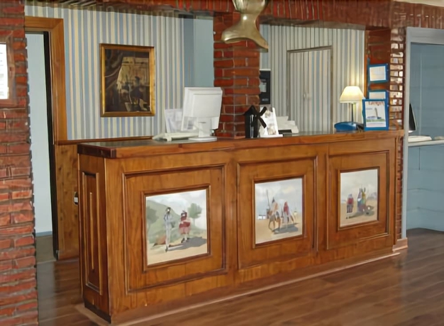 Imagen de los interiores del Hotel Meson de Sancho. Foto 17