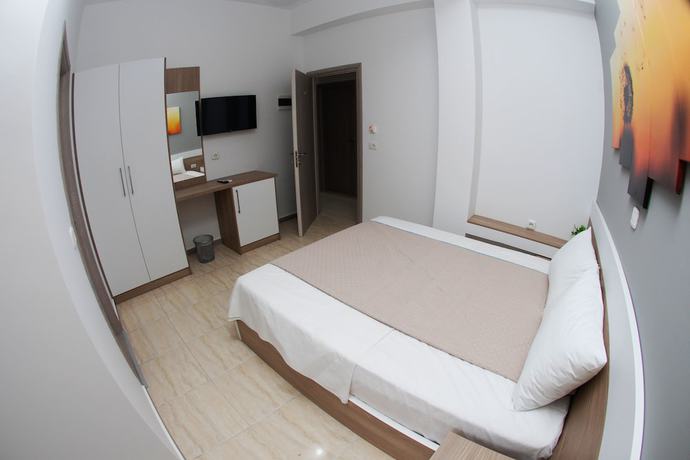 Imagen de la habitación del Hotel Mesopotami. Foto 7