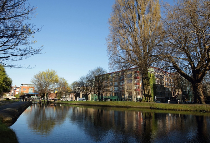 Imagen de los exteriores del Hotel Mespil. Foto 10