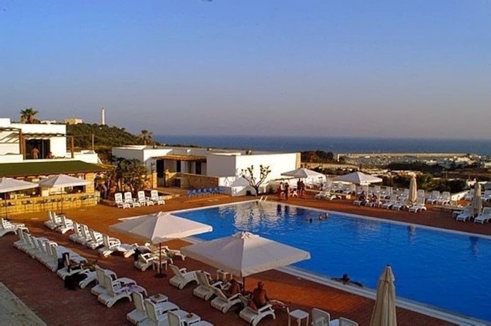 Imagen de la piscina del Hotel Messapia and Resort. Foto 14