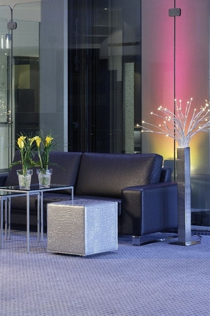 Imagen de los interiores del Hotel Messehotel Europe. Foto 13