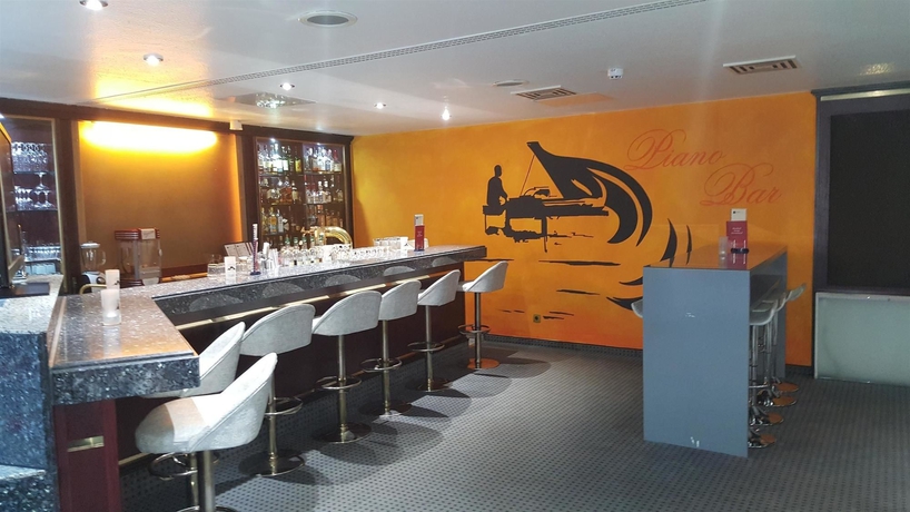 Imagen del bar/restaurante del Hotel Messehotel Europe. Foto 2