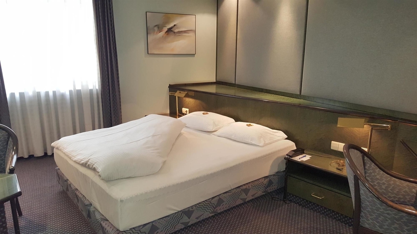 Imagen de la habitación del Hotel Messehotel Europe. Foto 8