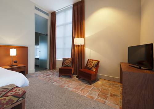 Imagen de la habitación del Hotel Messeyne. Foto 10