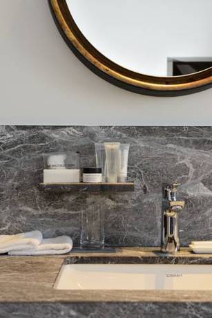 Imagen de la habitación del Hotel Messeyne. Foto 15