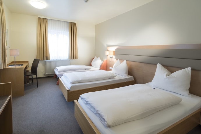 Imagen de la habitación del Hotel Messmer. Foto 12