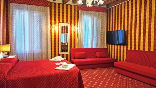 Imagen de la habitación del Hotel Messner. Foto 5