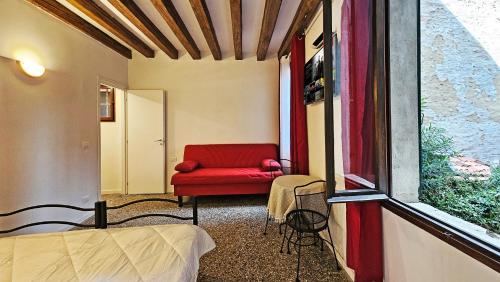 Imagen de la habitación del Hotel Messner. Foto 15