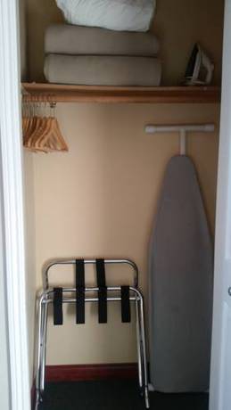 Imagen de la habitación del Hotel Met, New Westminster. Foto 6