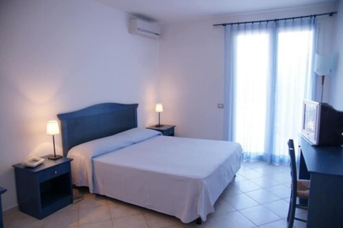 Imagen de la habitación del Hotel Meta Residence. Foto 7