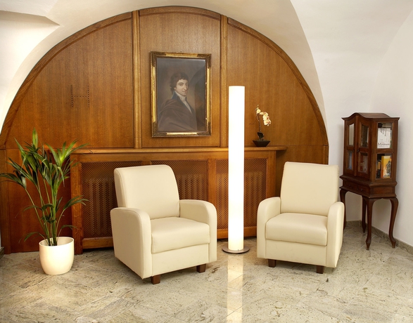 Imagen de los interiores del Hotel Metamorphis. Foto 15