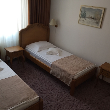 Imagen de la habitación del Hotel Meteor Cluj. Foto 6