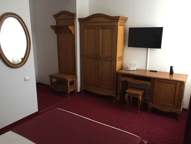Imagen de la habitación del Hotel Meteor Cluj. Foto 9