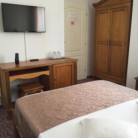 Imagen de la habitación del Hotel Meteor. Foto 10