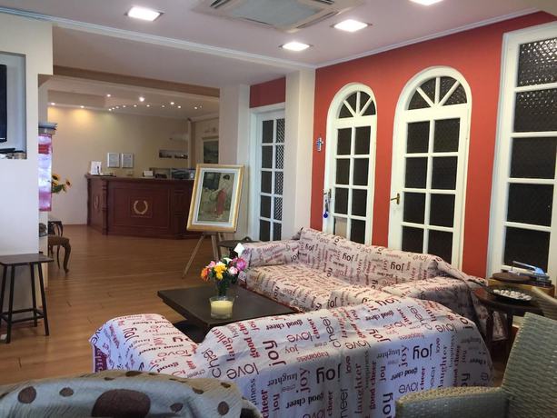 Imagen de los interiores del Hotel Methanion. Foto 17