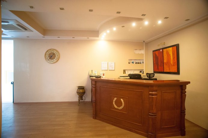 Imagen de los interiores del Hotel Methanion. Foto 20