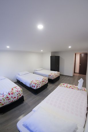 Imagen de la habitación del Hotel Metro 26. Foto 5