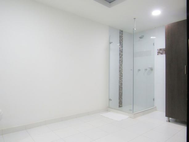 Imagen de la habitación del Hotel Metro 26. Foto 8