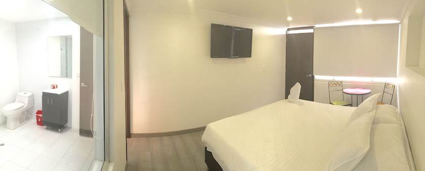 Imagen de la habitación del Hotel Metro 26. Foto 15