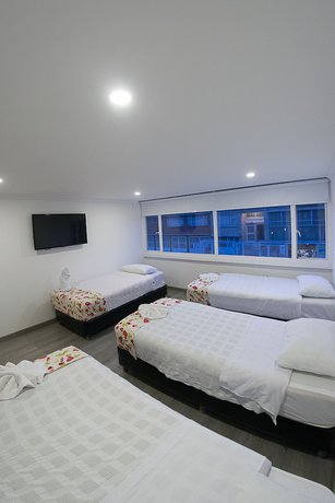 Imagen de la habitación del Hotel Metro 26. Foto 18