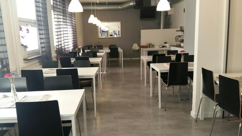 Imagen del bar/restaurante del Hotel Metro Apart. Foto 4