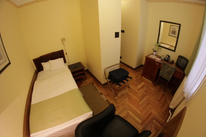 Imagen de la habitación del Hotel Metro, Budapest. Foto 9