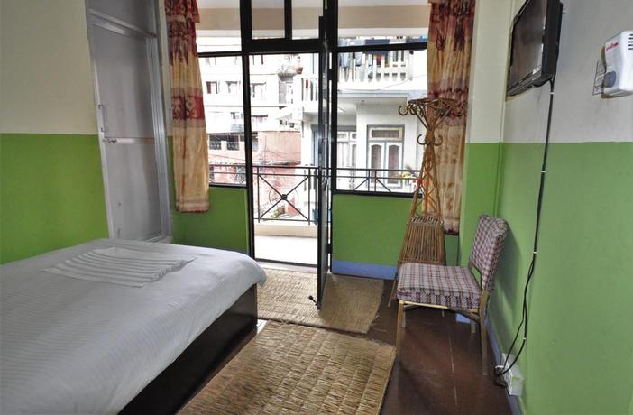 Imagen de la habitación del Hotel Metro Eco. Foto 6